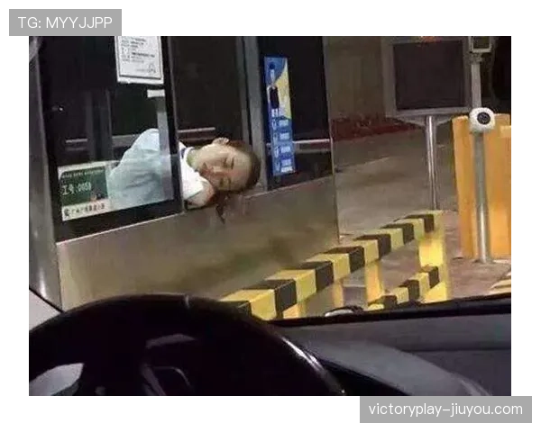 史梦瑶家里到底藏着多少豪车，连朋友都看傻了眼！